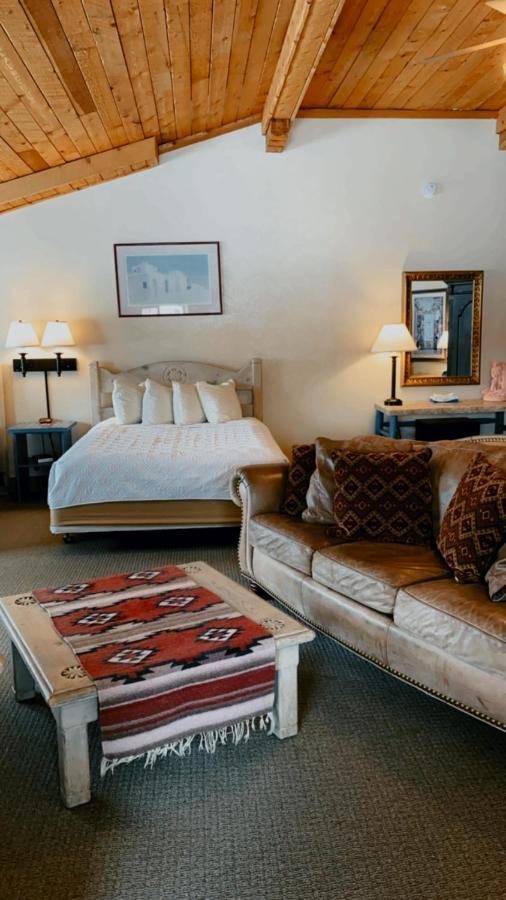Trails Inn